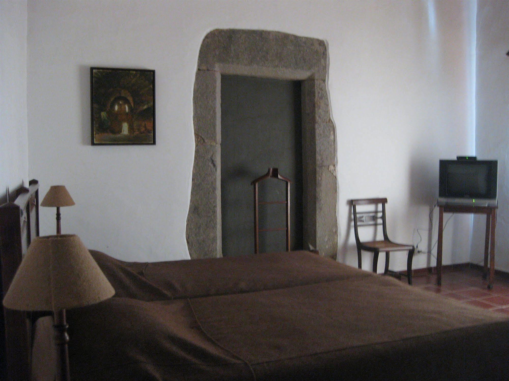 ホテル Convento Da Provenca ポルタレグレ エクステリア 写真